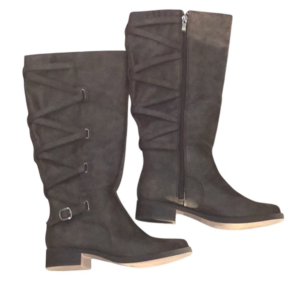 Journee Collection Wide Calf Boot - Picture 1 of 9